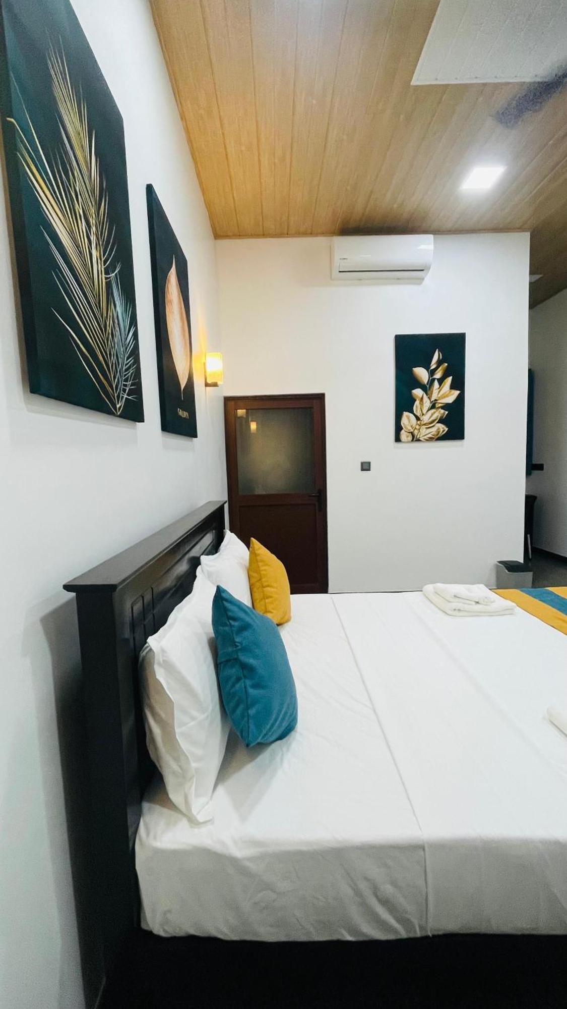The Sanctum Hotell Talaimannar Eksteriør bilde